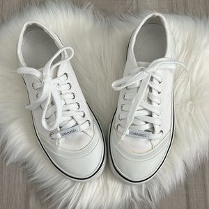 Chanel White Canvas and Rubber Low Top Sneakers Size 37.5